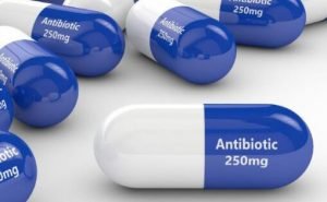 Melawan Virus Corona Dengan Antibiotik